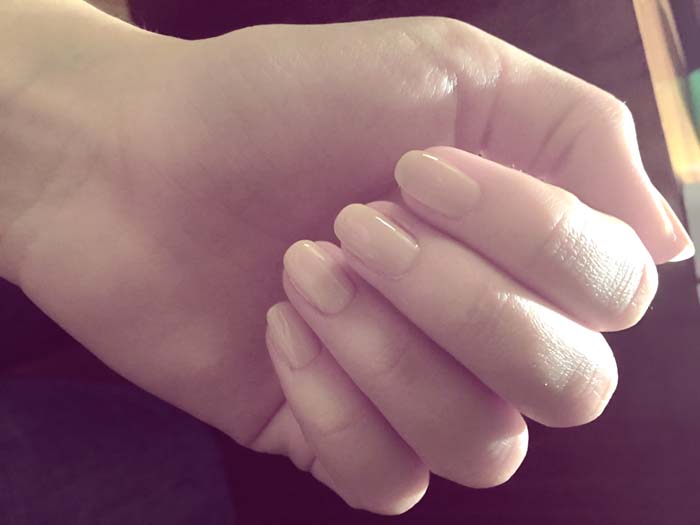 łamliwe paznokciełamliwe paznokcie